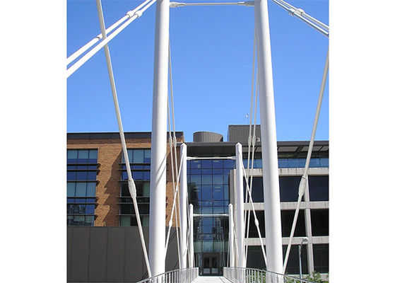 Sistema di tensione e compressione per la fabbricazione in acciaio al carbonio